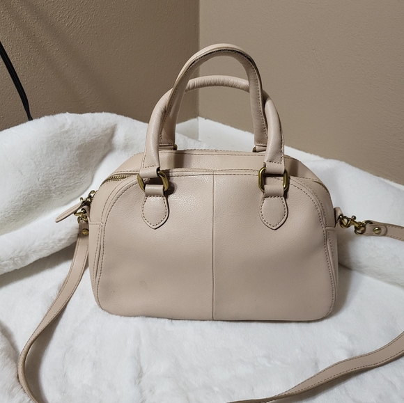 J.Crew Beautiful Cream 100% Leather Crossbody Purse - Picture 2 of 6